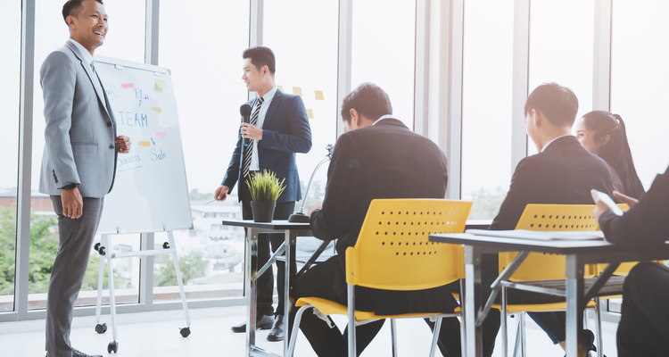 適正価格を知って賢く運用！セミナー開催費用の内訳を知る